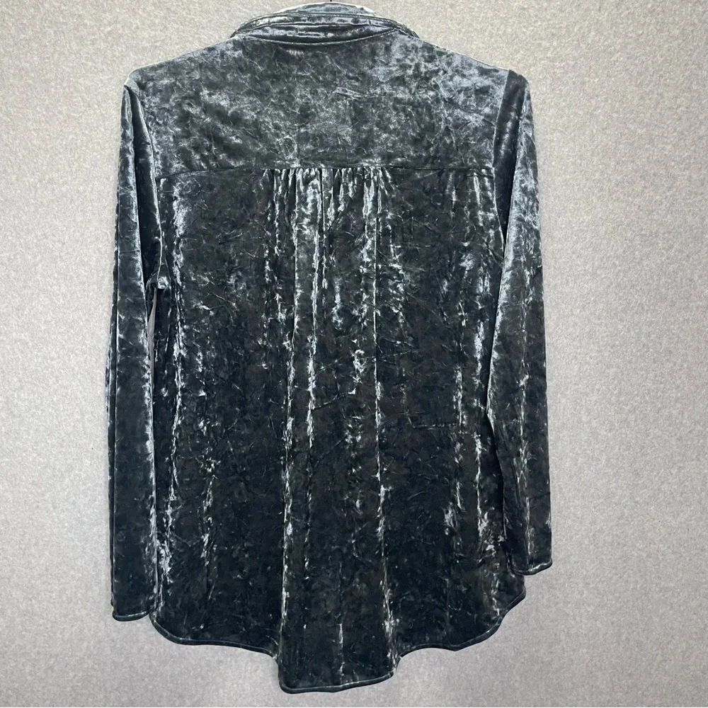 ANDREE BY UNIT Black Velvet Top - Picture 6 of 6